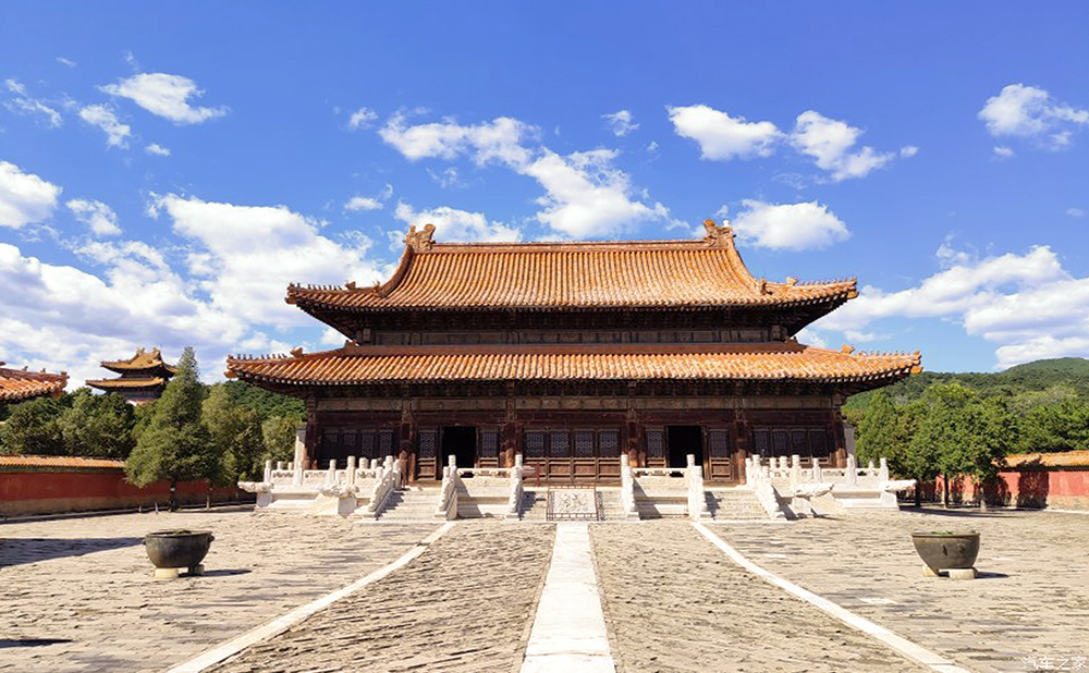 photo of Beijing One Day Private Tour to Eastern Qing Tombs